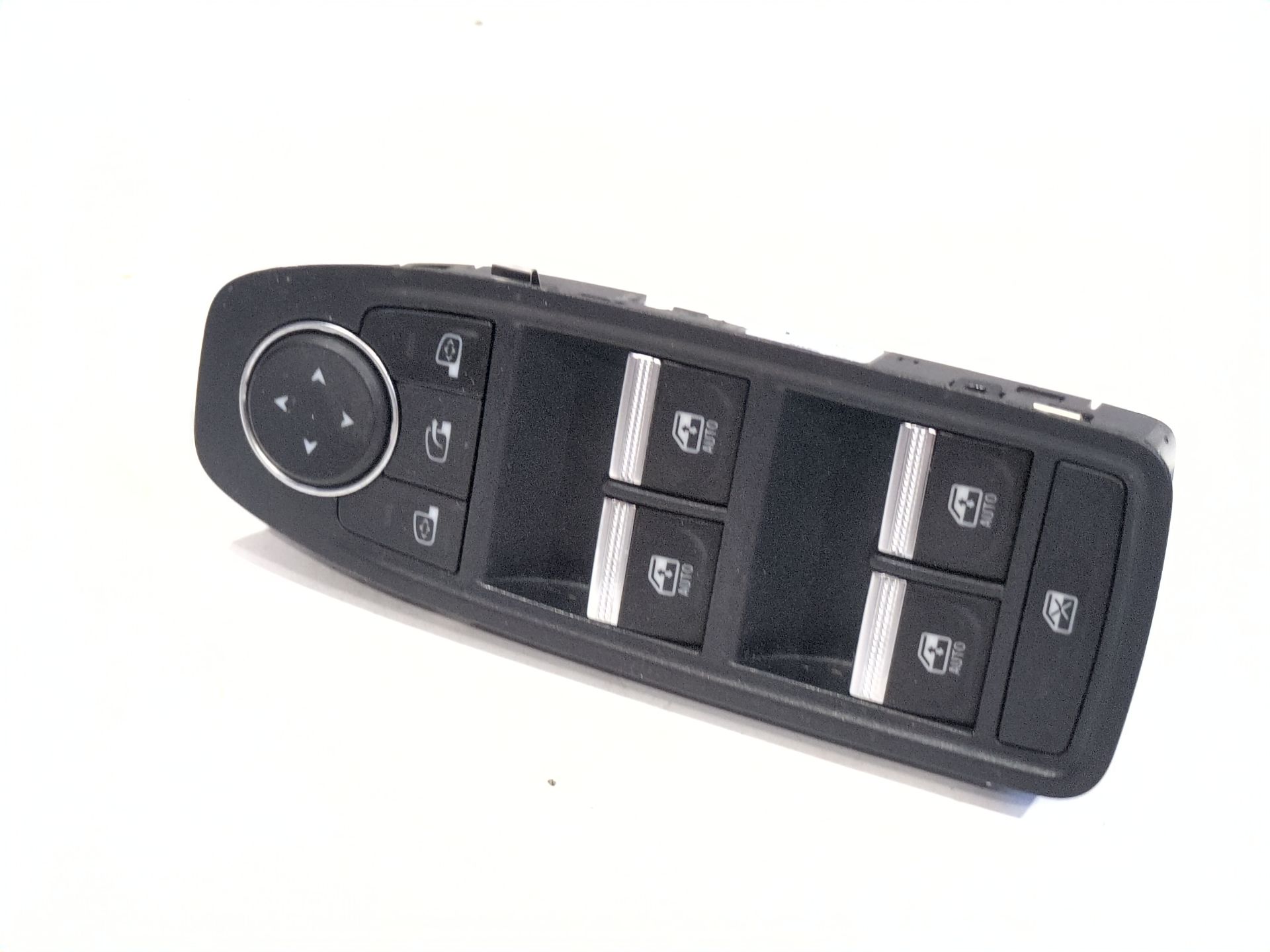 MANDO ELEVALUNAS DELANTERO IZQUIERDO RENAULT CLIO V (B7_) 1.5 BLUE DCI 115 (B7AD)