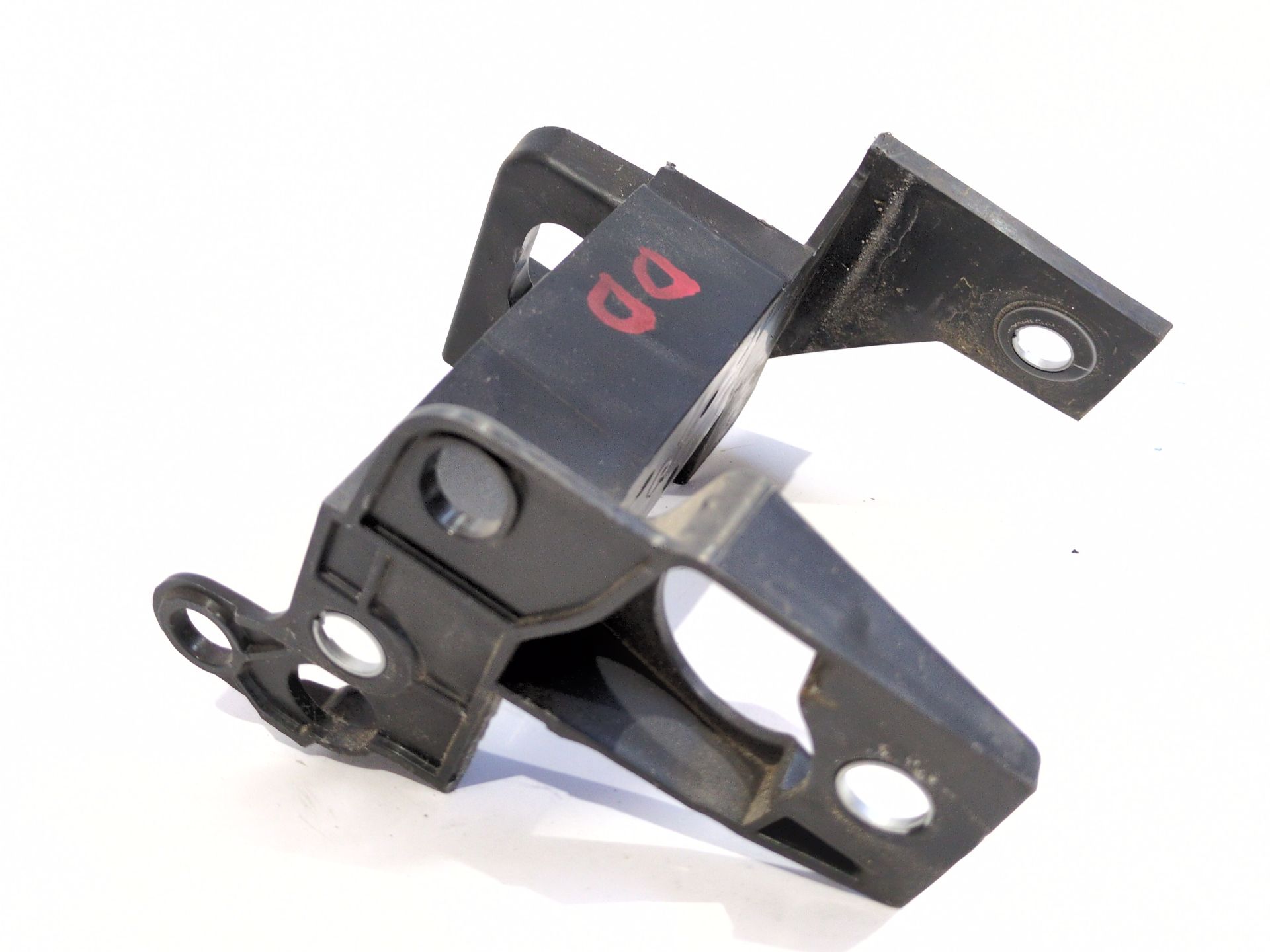 SOPORTE PARAGOLPES DELANTERO DERECHO RENAULT CAPTUR II (HF_) TCE 140 (HFN0)