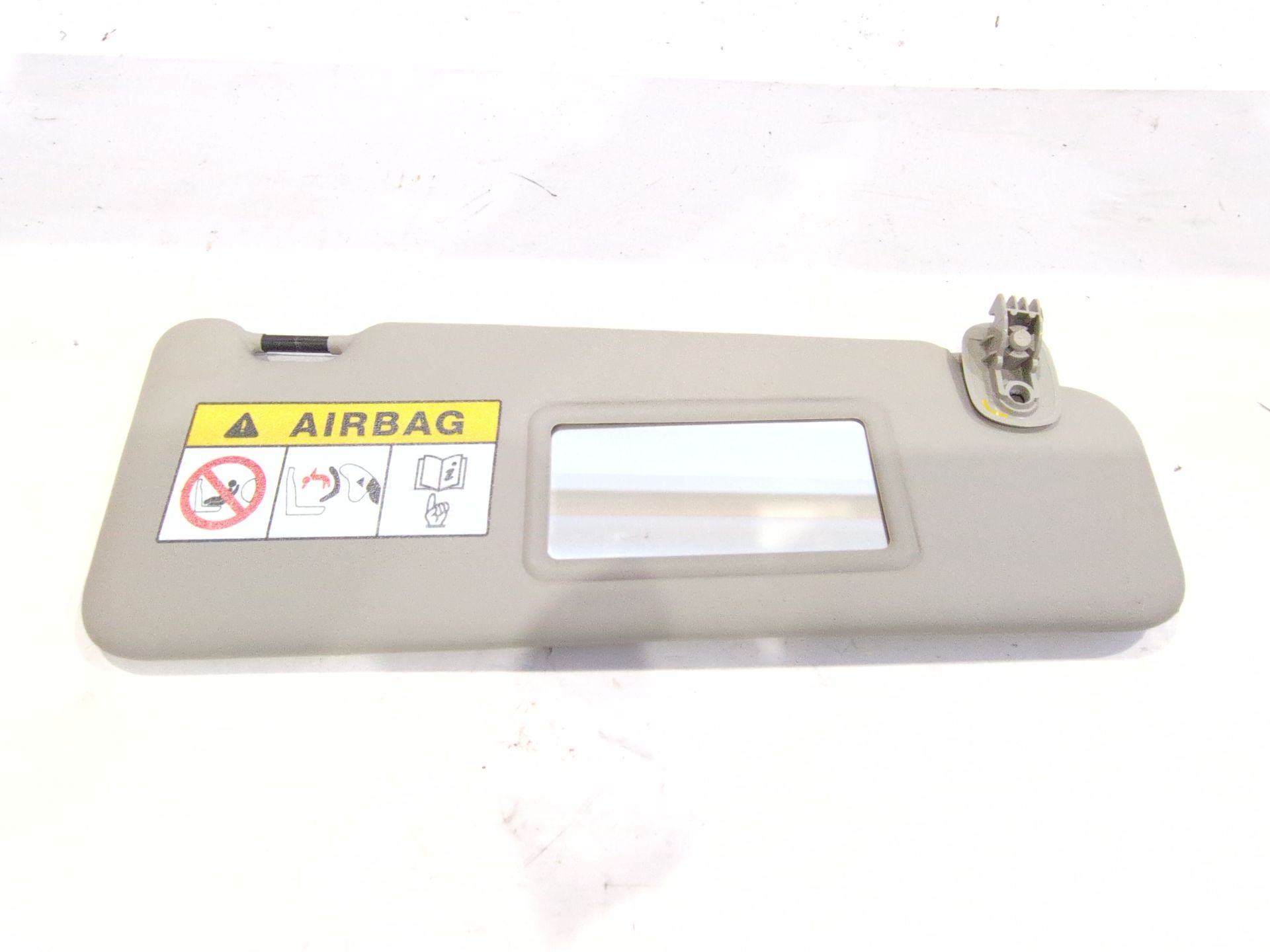 PARASOL DERECHO DACIA SANDERO II (B8_) 1.5 DCI 75 / BLUE DCI 75 (B8JW B8M4 B8AH B8M7 B8M6) - 964006446R