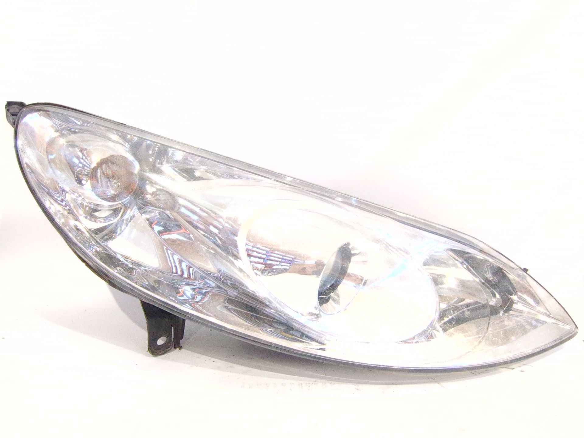 FARO DERECHO PEUGEOT 407 (6D_) 1.6 HDI 110 (6D9HZC 6D9HYC)