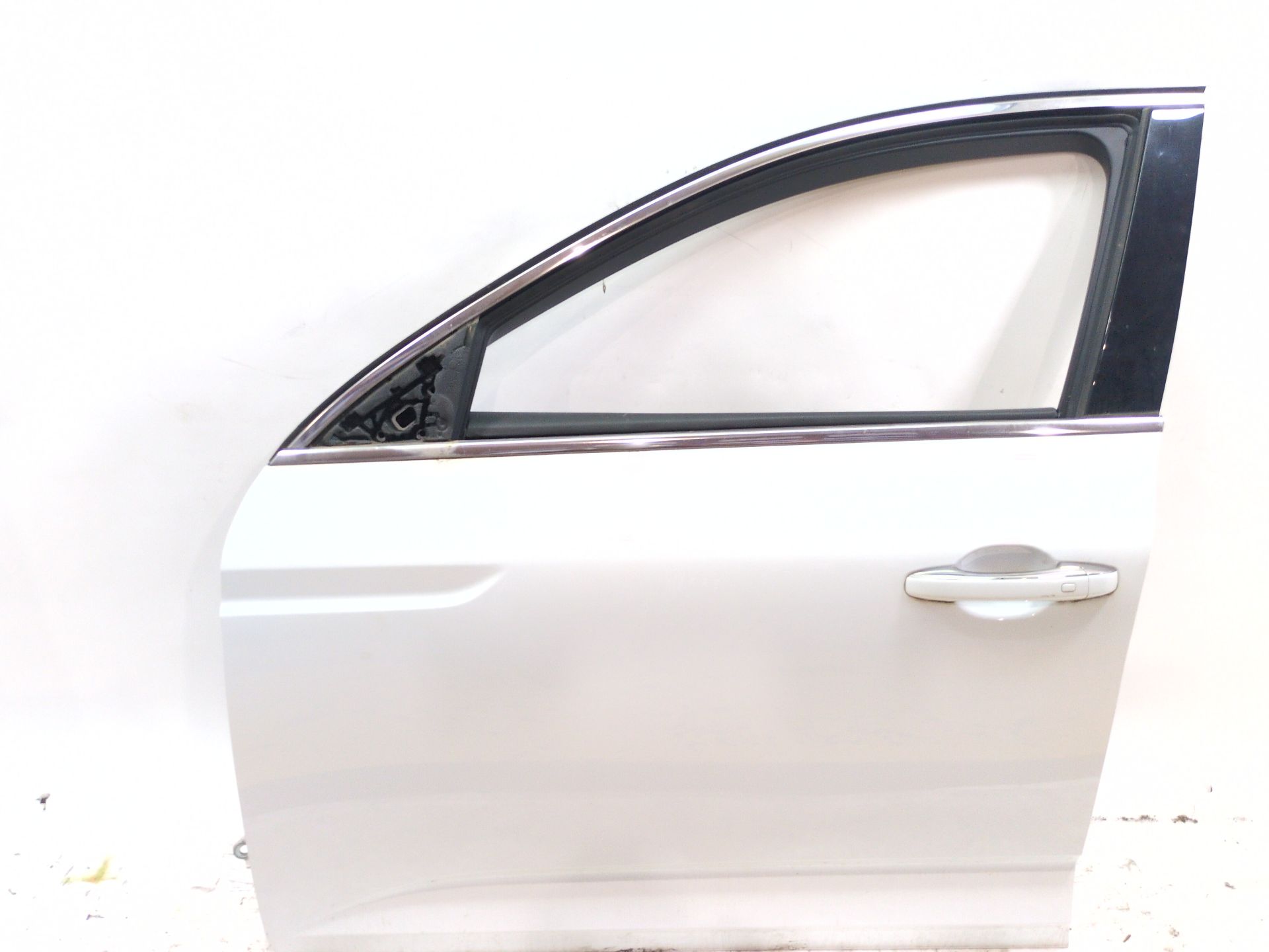 PUERTA DELANTERA IZQUIERDA RENAULT TALISMAN (LP_) 1.7 BLUE DCI 150 (LPA8)