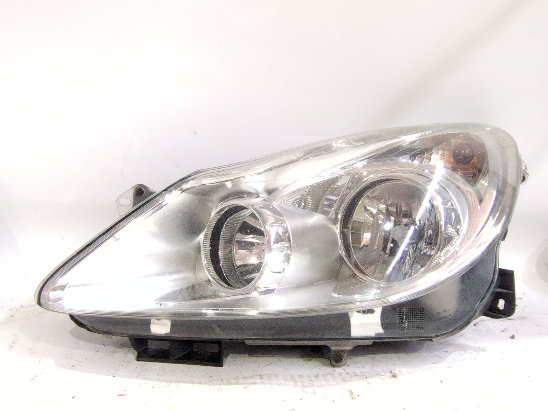 FARO IZQUIERDO OPEL CORSA D (S07) 1.3 CDTI (L08 L68)