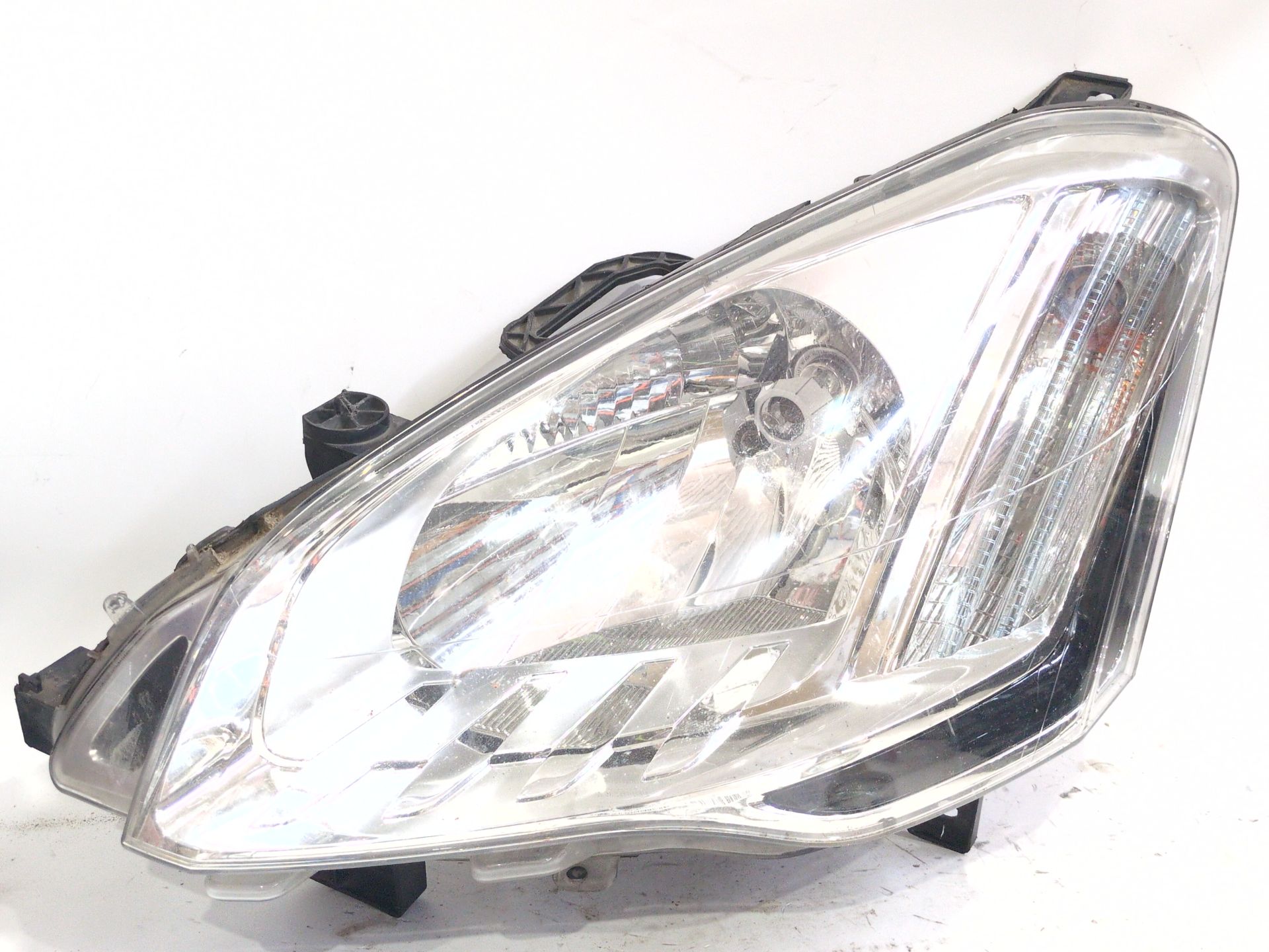 FARO IZQUIERDO CITROËN BERLINGO FURGÓN/MONOSPACE (B9) 1.6 HDI 75 - 9806306180