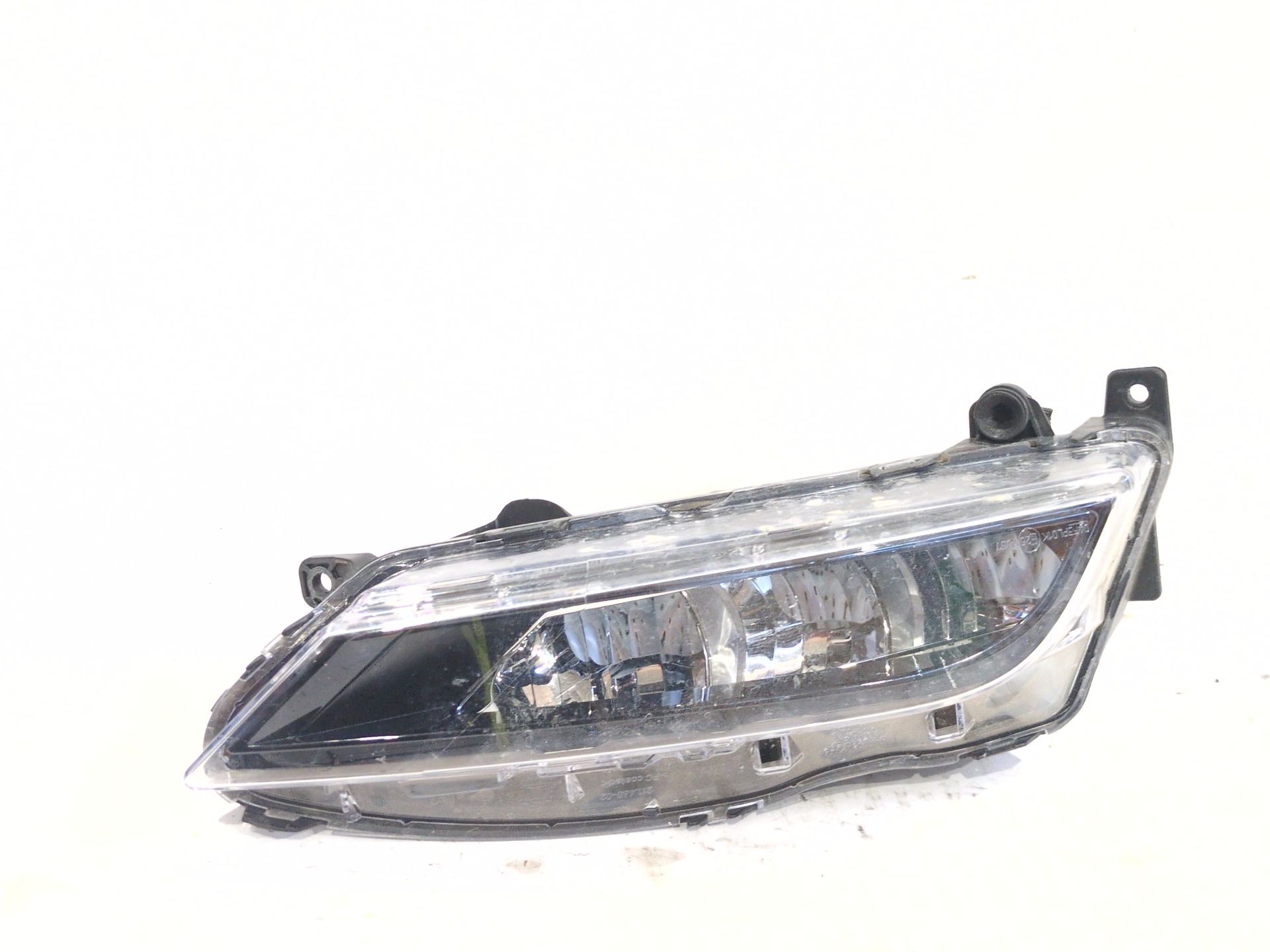 FARO ANTINIEBLA DERECHO SEAT ATECA (KH7 KHP) 1.0 TSI