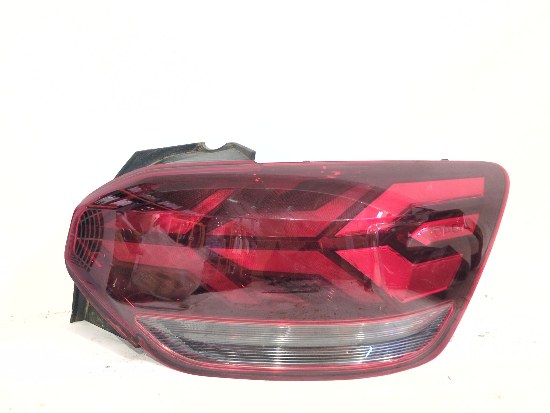 PILOTO TRASERO DERECHO DACIA SANDERO III 1.0 TCE 110 - 265501832r