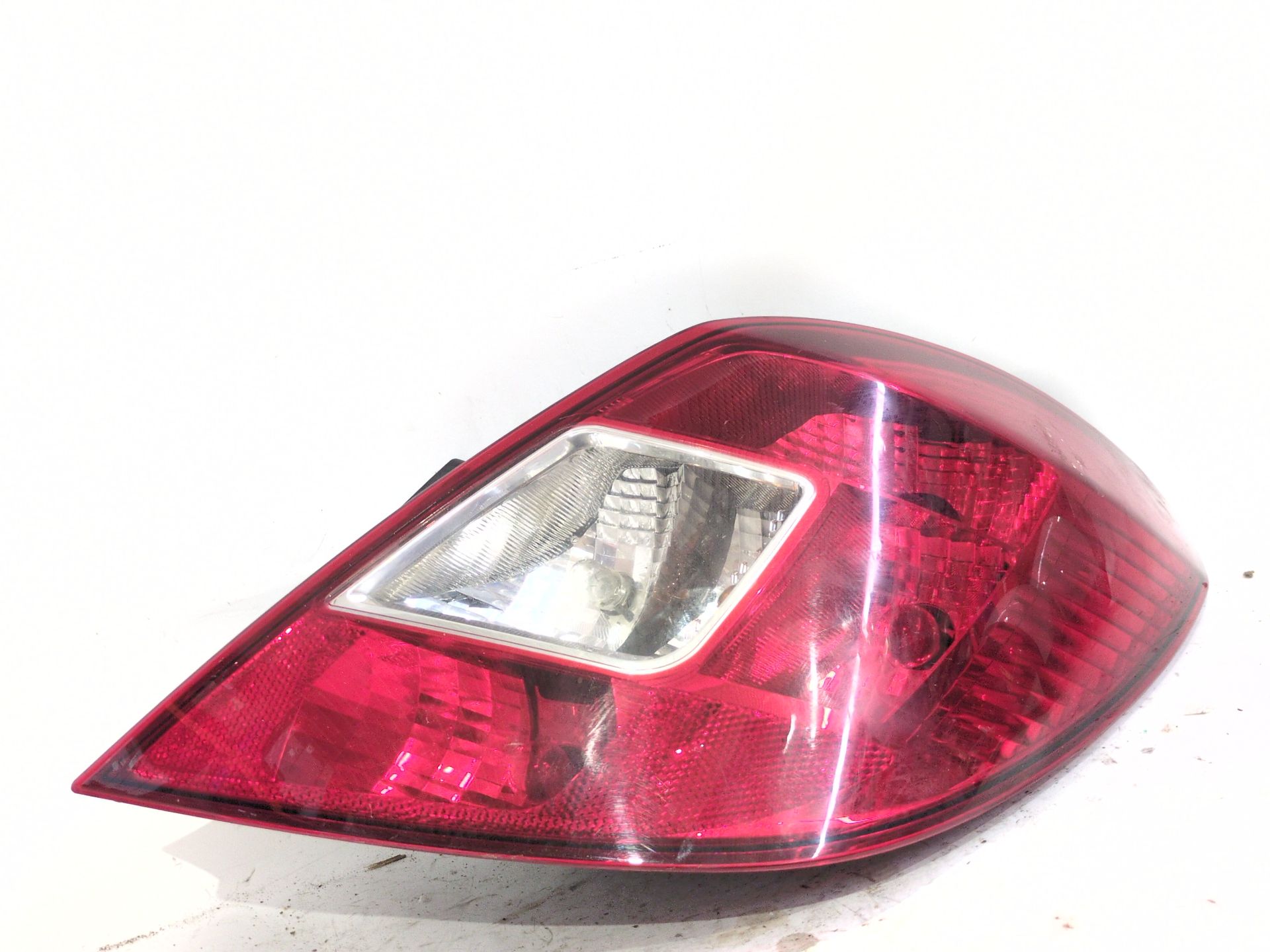 PILOTO TRASERO DERECHO OPEL CORSA D (S07) 1.3 CDTI (L08 L68) - 13269051