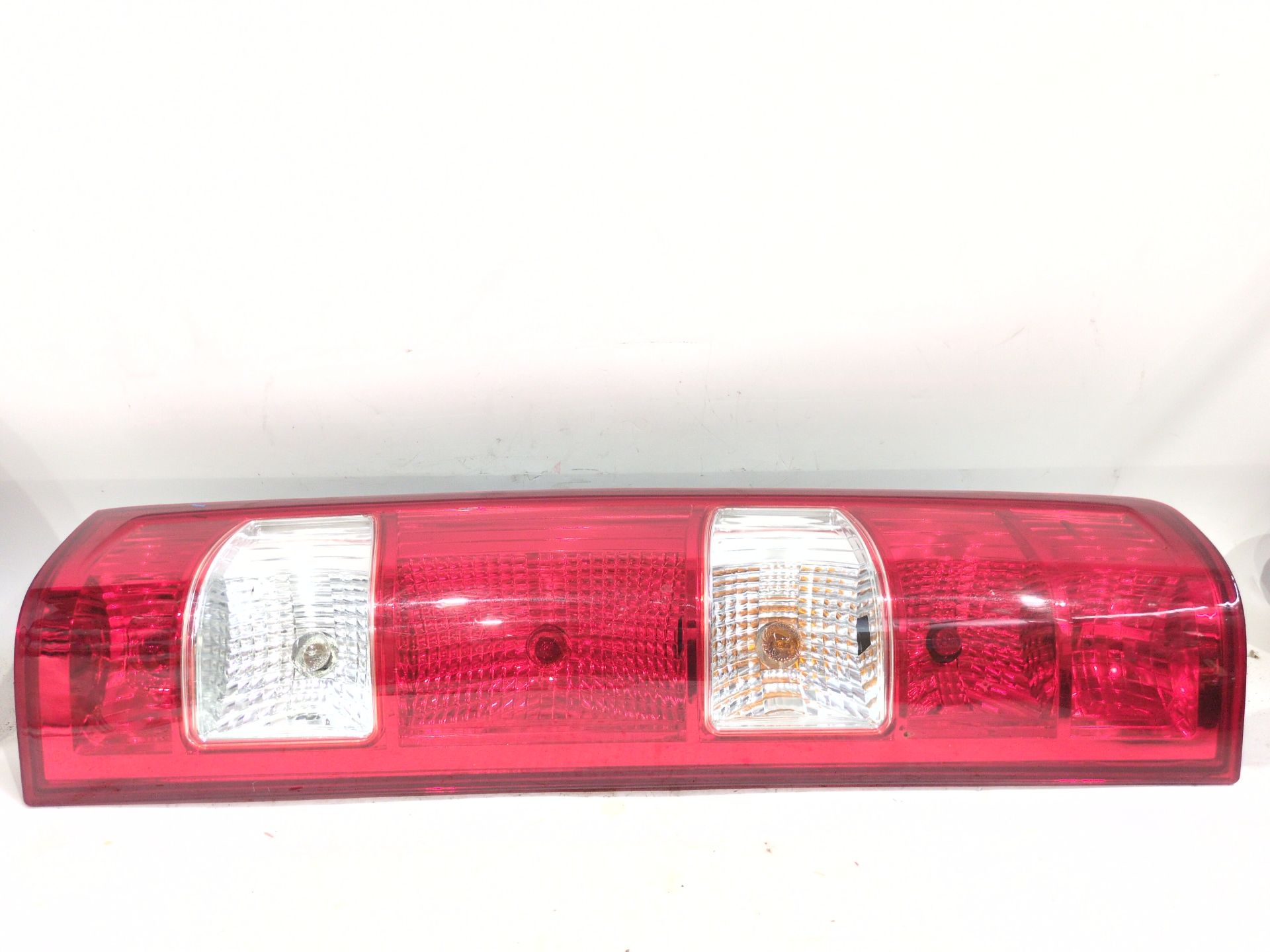 PILOTO TRASERO IZQUIERDO IVECO DAILY IV FURGONETA 35C12 V 35C12 V/P 35S12 V 35S12 V/P - 086631906l