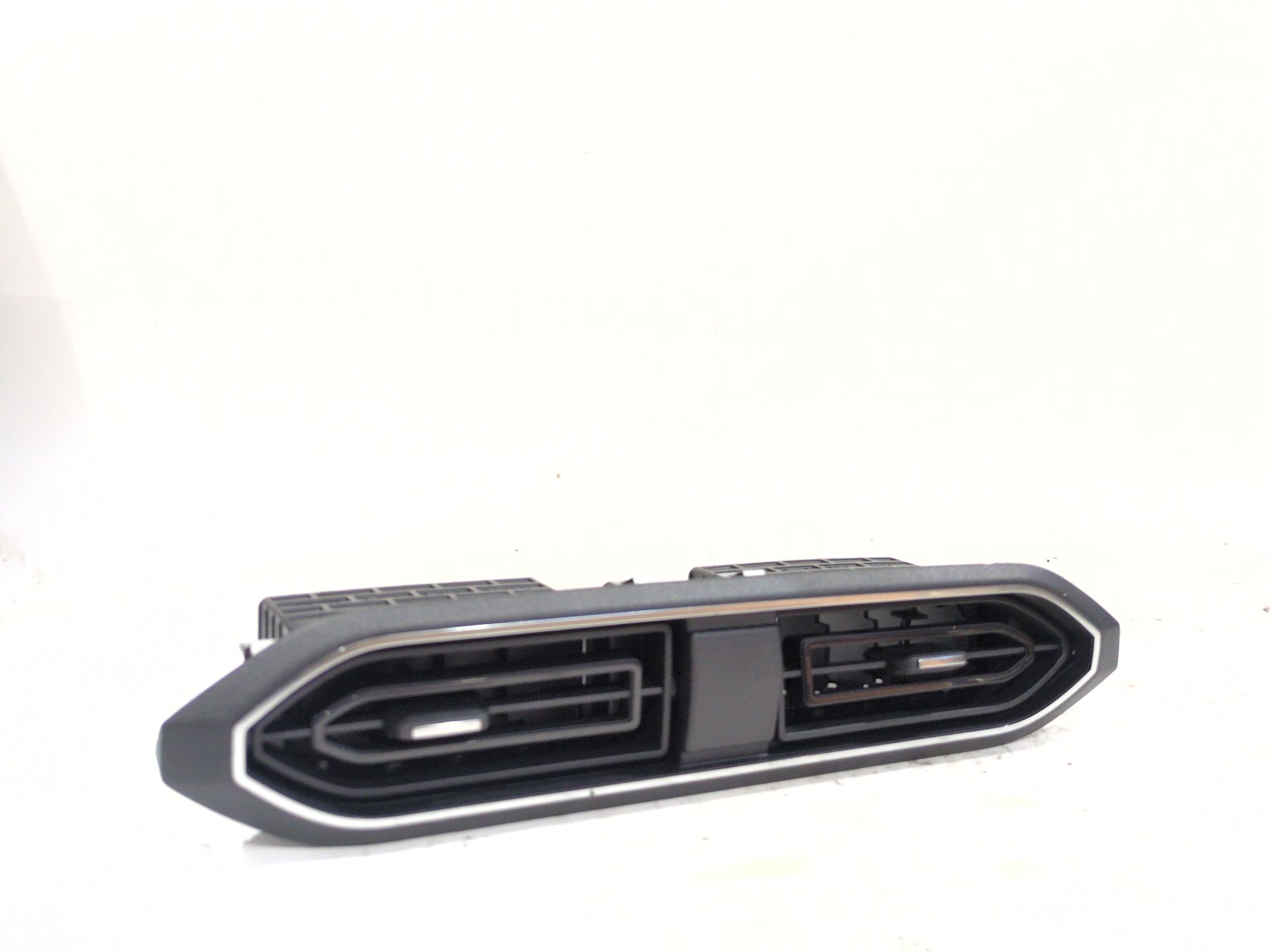 REJILLA AIREADORA DACIA SANDERO III 1.0 TCE 110 - 687509018r