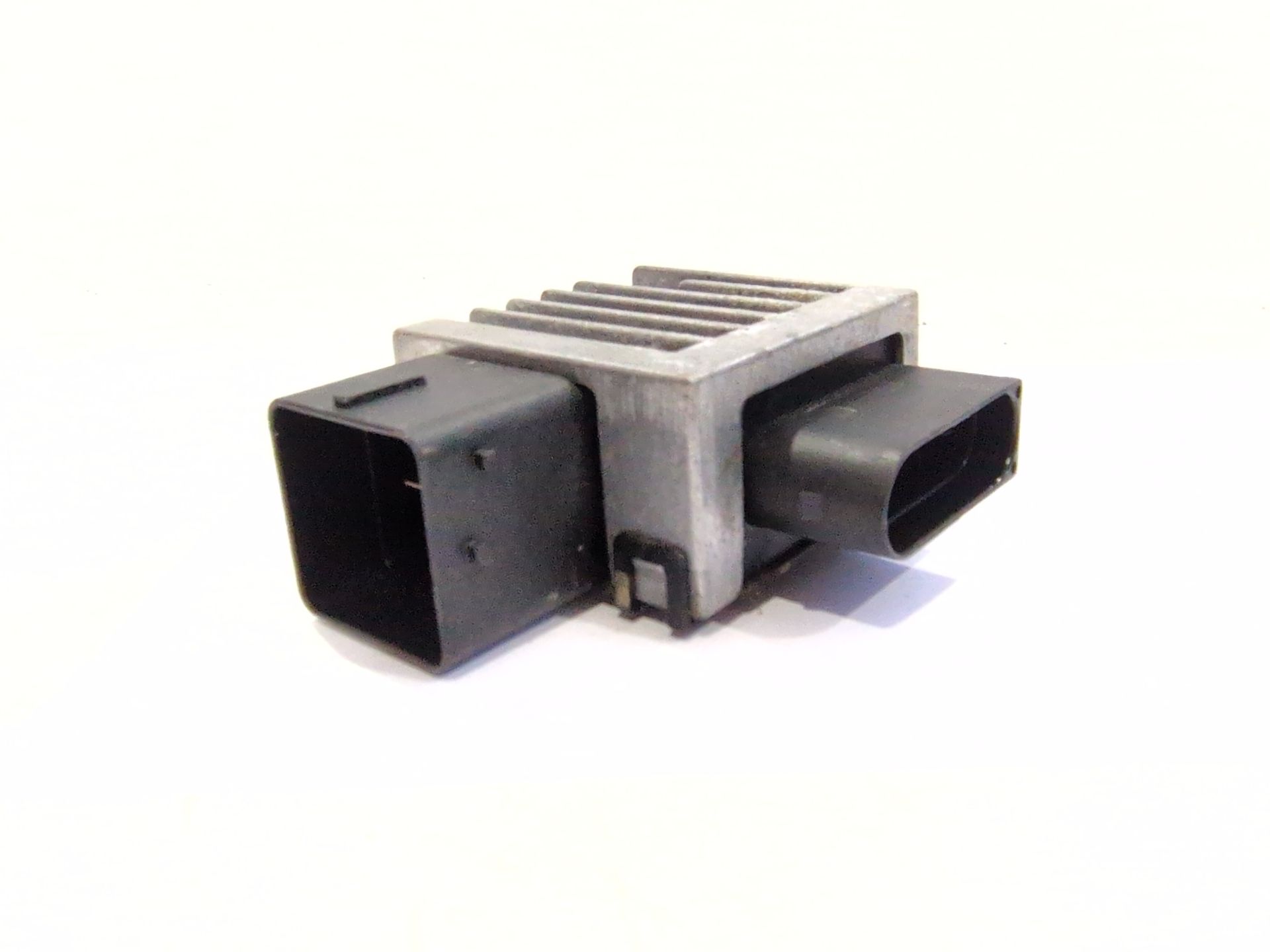 CAJA PRECALENTAMIENTO RENAULT MASTER III FURGONETA (FV) 2.3 DCI 150 FWD (FV0F FV03) - 271203982r