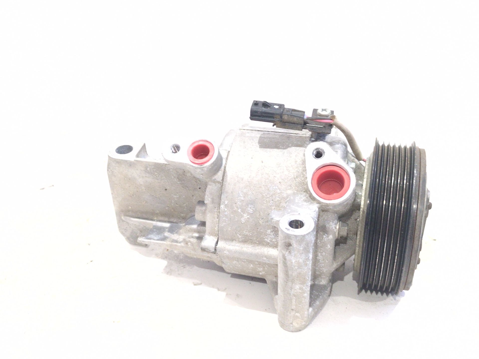COMPRESOR A/A DACIA DUSTER (HM_) 1.5 DCI 115 (HMAD) - 926001571r