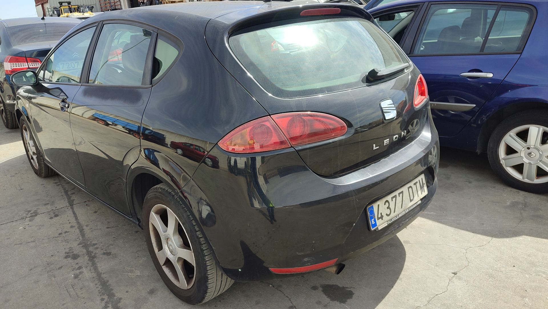 SEAT LEON (1P1)