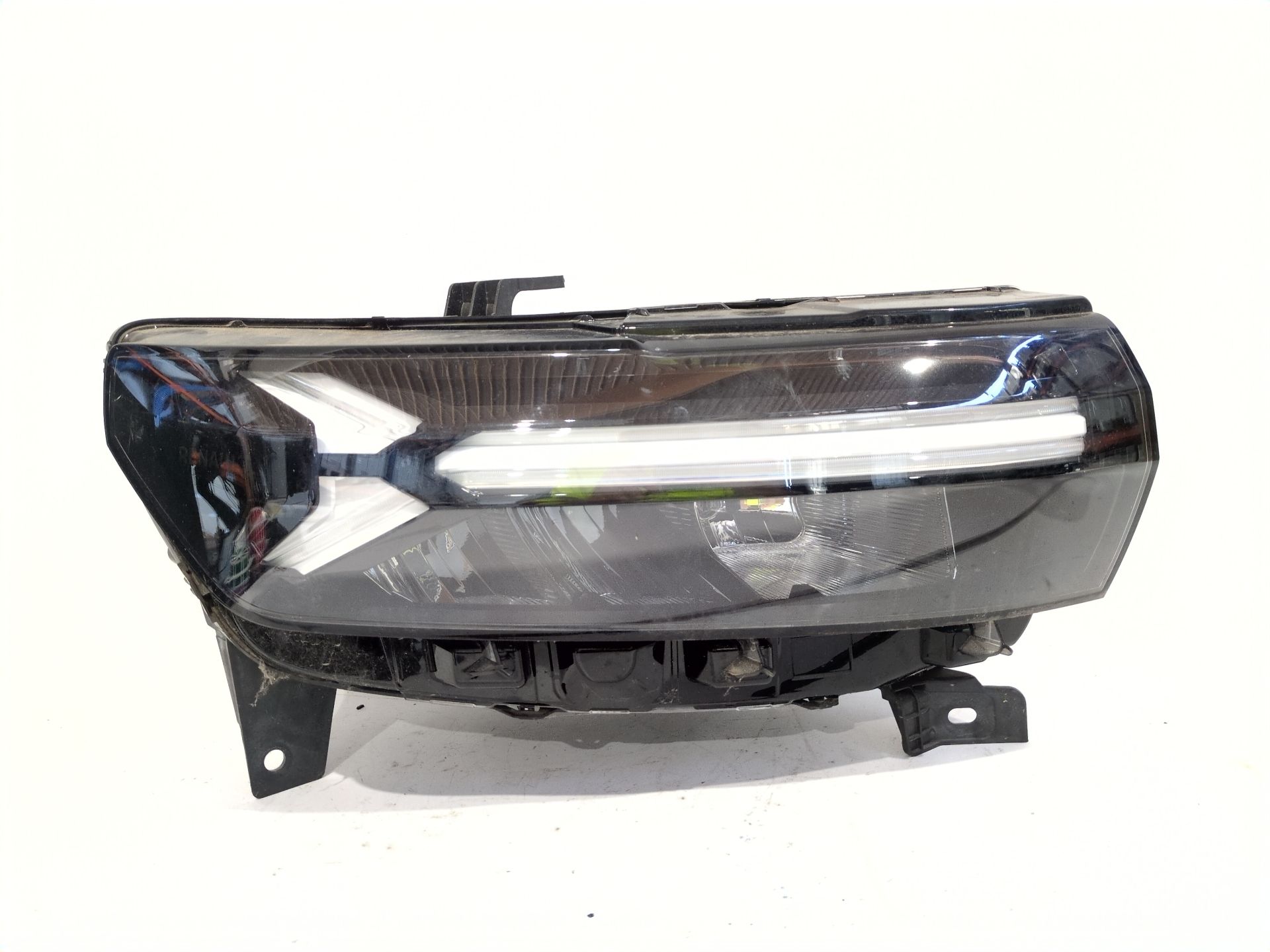 FARO DERECHO DACIA DUSTER (PYM_ PYN_) 1.2 TCE 130 - 260100444R