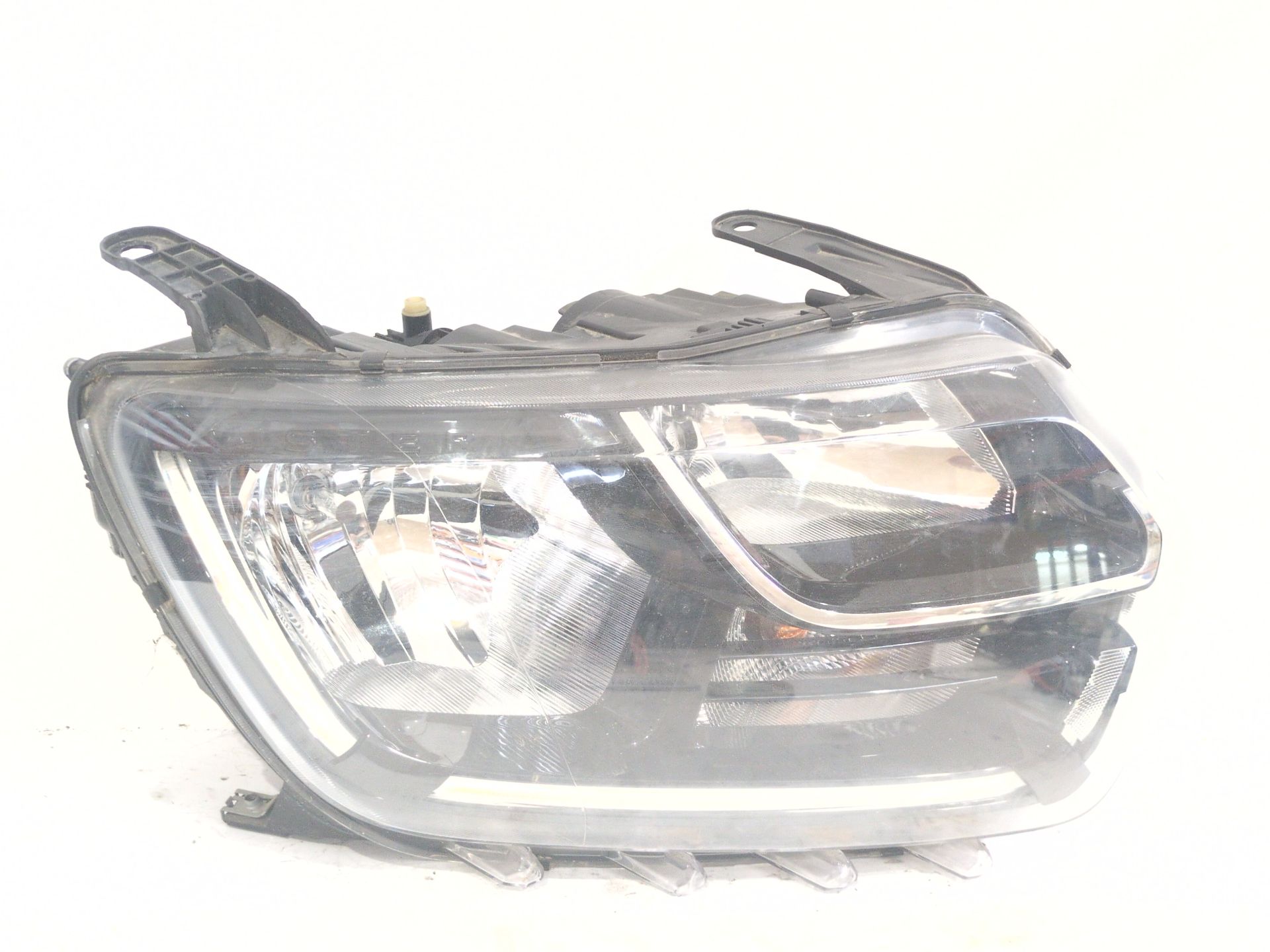 FARO DERECHO DACIA DUSTER (HM_) 1.5 DCI 115 4X4 (HMAD) - 260101133r