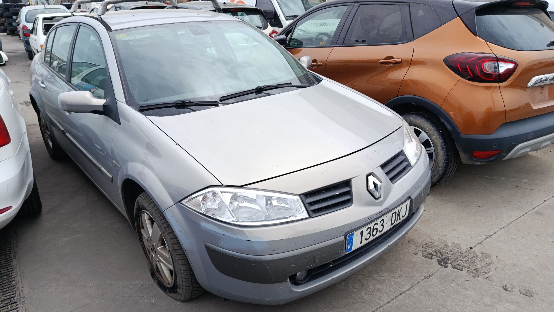 RENAULT MEGANE II SEDÁN (LM0/1_)
