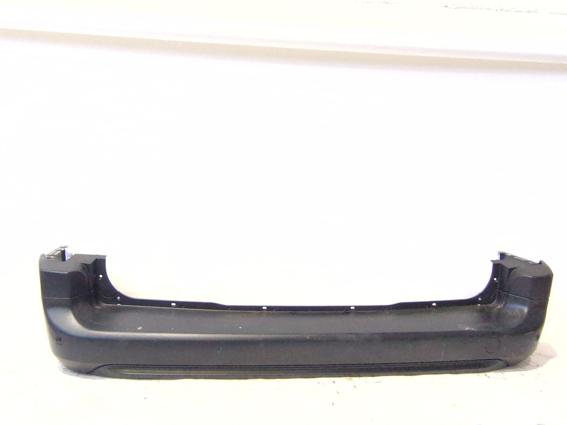 PARAGOLPES TRASERO PEUGEOT PARTNER FURGONETA/MONOVOLUMEN (K9) 1.2 PURETECH 110