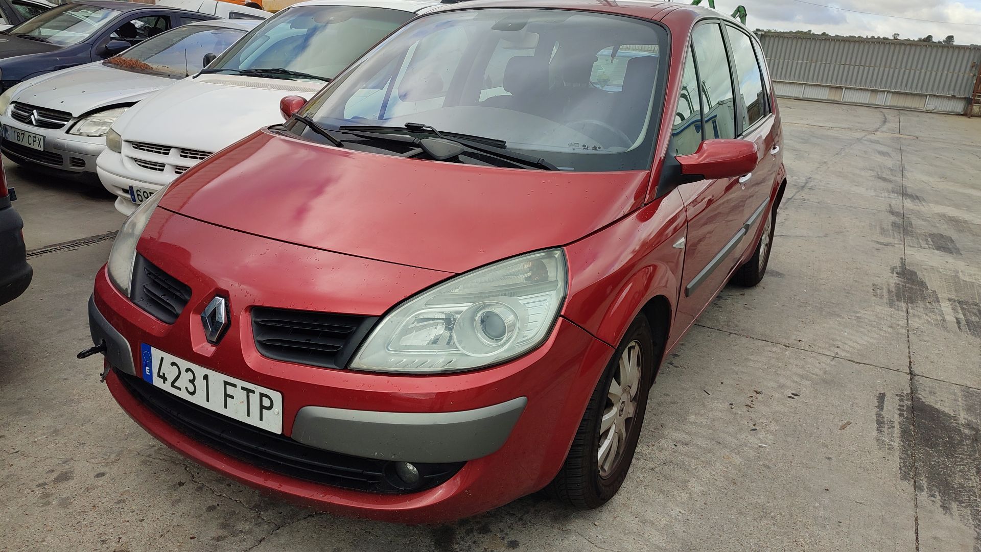 RENAULT SCÉNIC II (JM0/1_)