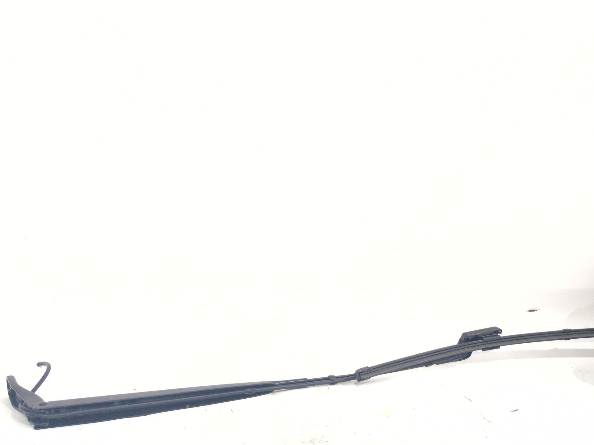 BRAZO LIMPIA DELANTERO DERECHO PEUGEOT PARTNER FURGONETA/MONOVOLUMEN (K9) 1.2 PURETECH 110