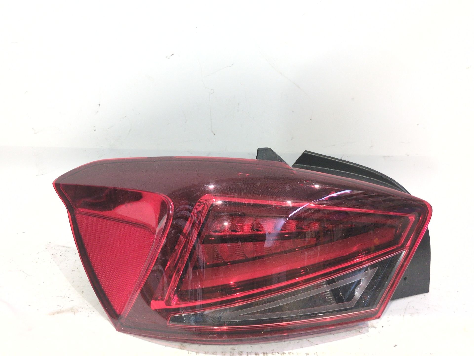 PILOTO TRASERO IZQUIERDO SEAT IBIZA V (KJ1 KJG) 1.0 TSI - 6f0945207h
