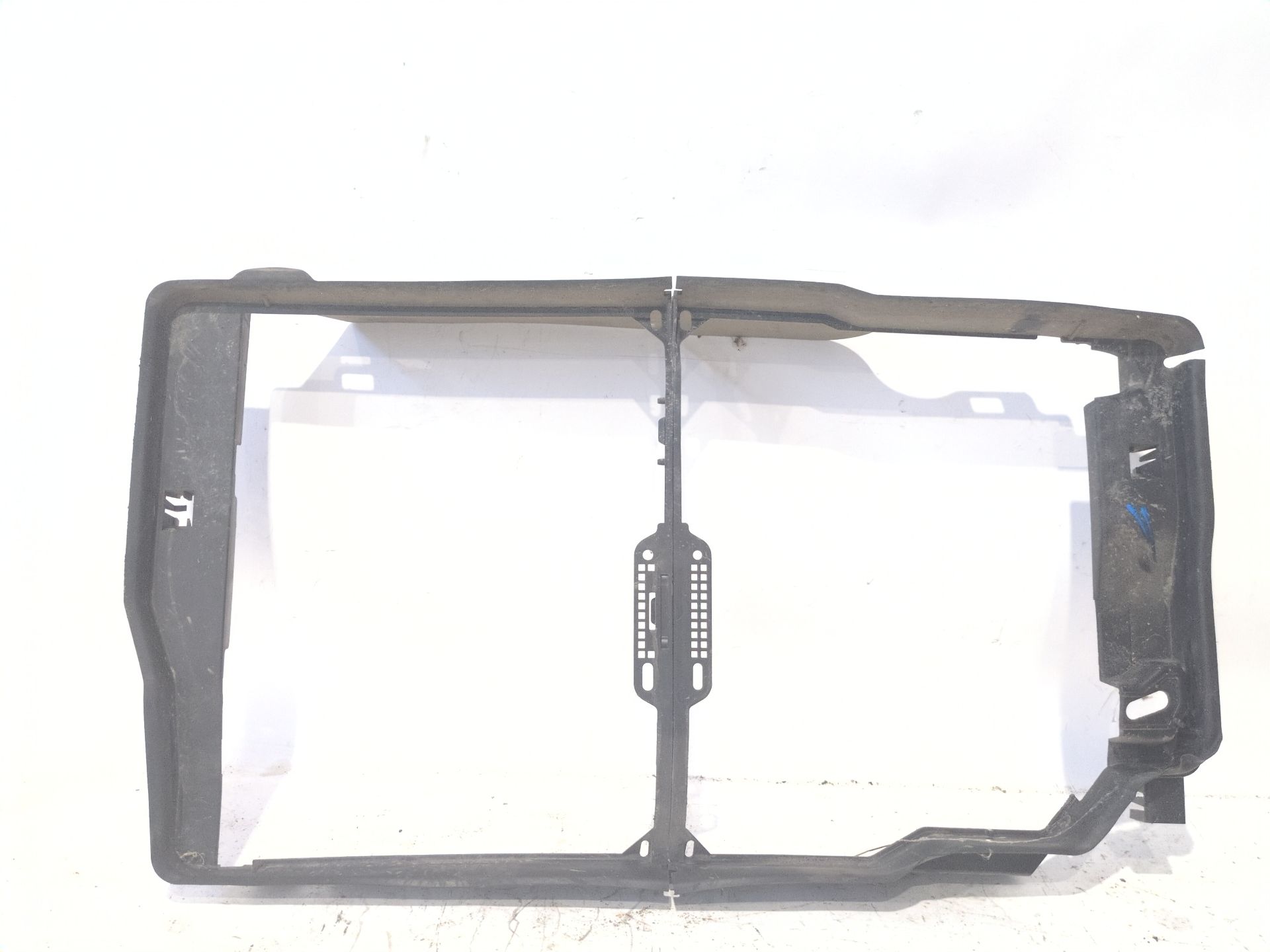 CARCASA RADIADOR RENAULT MEGANE IV HATCHBACK (B9A/M/N_) 1.5 BLUE DCI 115 (B9A6) - 215549820r