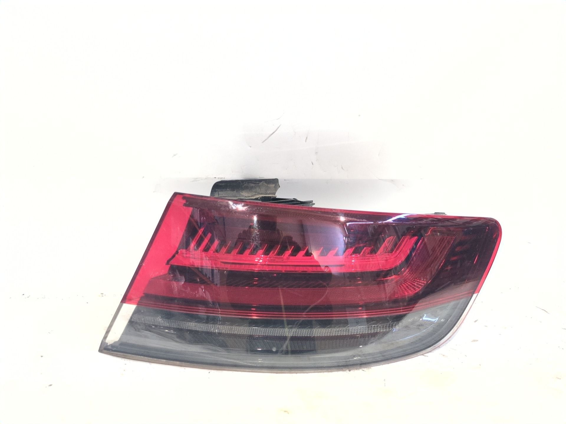 PILOTO TRASERO DERECHO EXTERIOR RENAULT MEGANE IV HATCHBACK (B9A/M/N_) 1.5 BLUE DCI 115 (B9A6) - 90197865