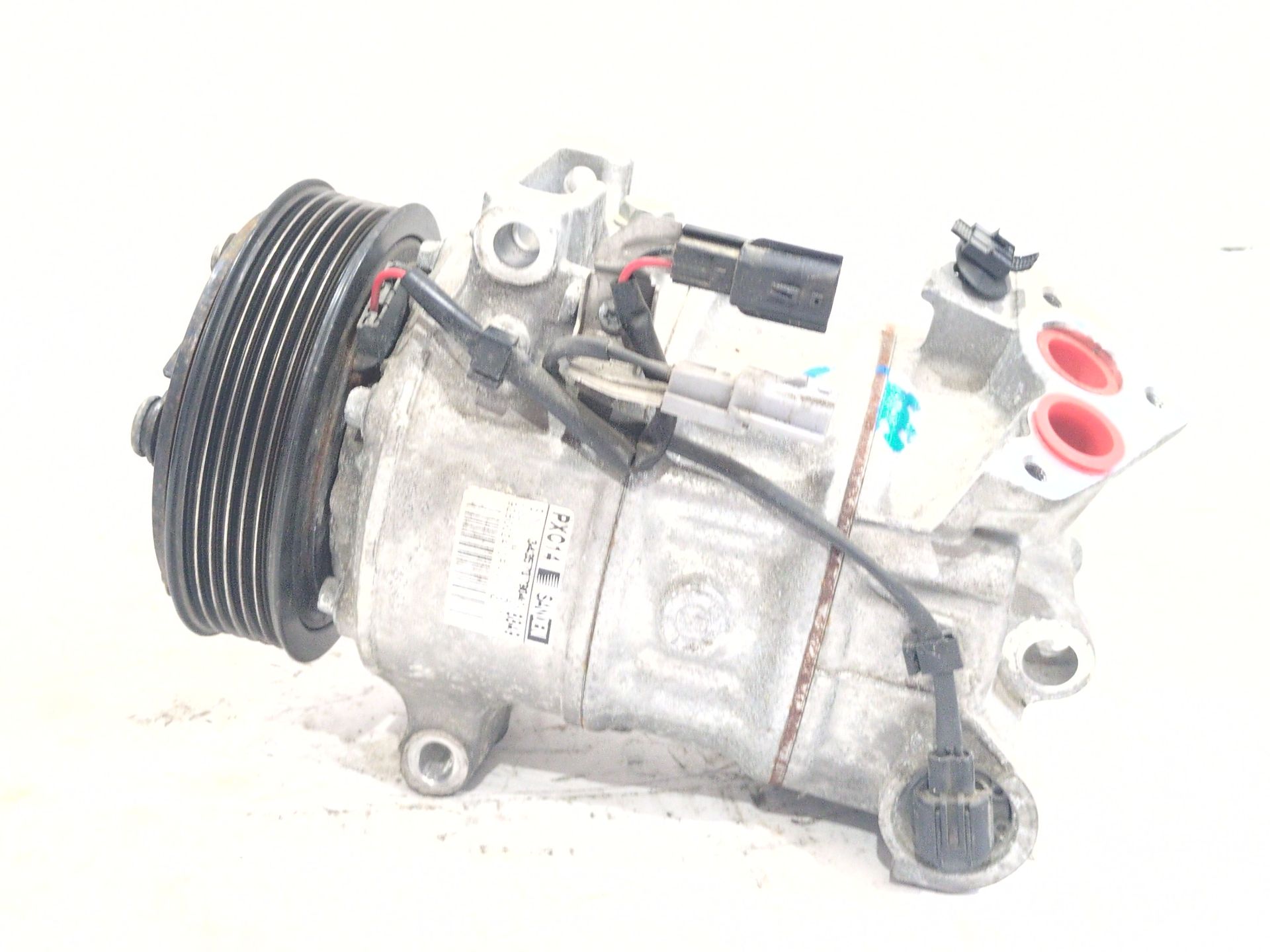 COMPRESOR A/A RENAULT MEGANE IV HATCHBACK (B9A/M/N_) 1.5 BLUE DCI 115 (B9A6) - 926002410R