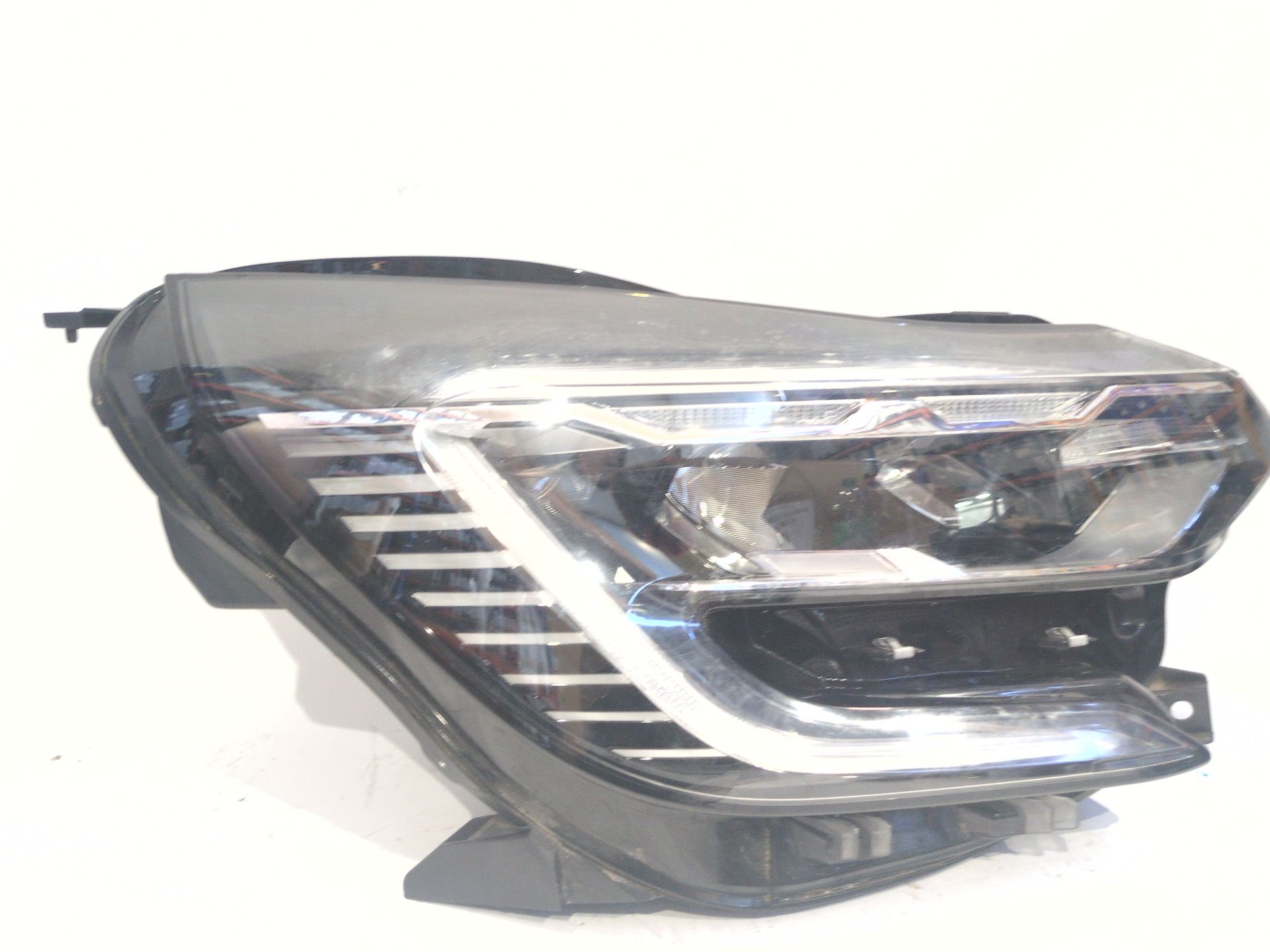 FARO DERECHO RENAULT CAPTUR II (HF_) TCE 140 (HFN0)
