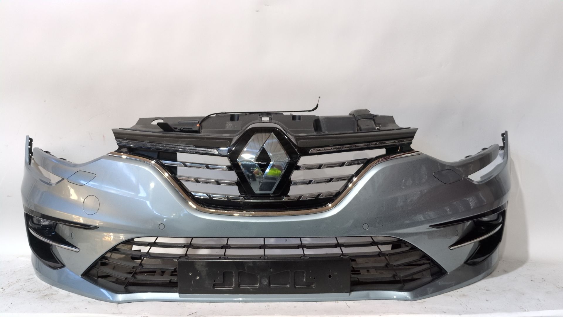 PARAGOLPES DELANTERO RENAULT MEGANE IV HATCHBACK (B9A/M/N_) 1.5 BLUE DCI 115 (B9A6) - 620223266R