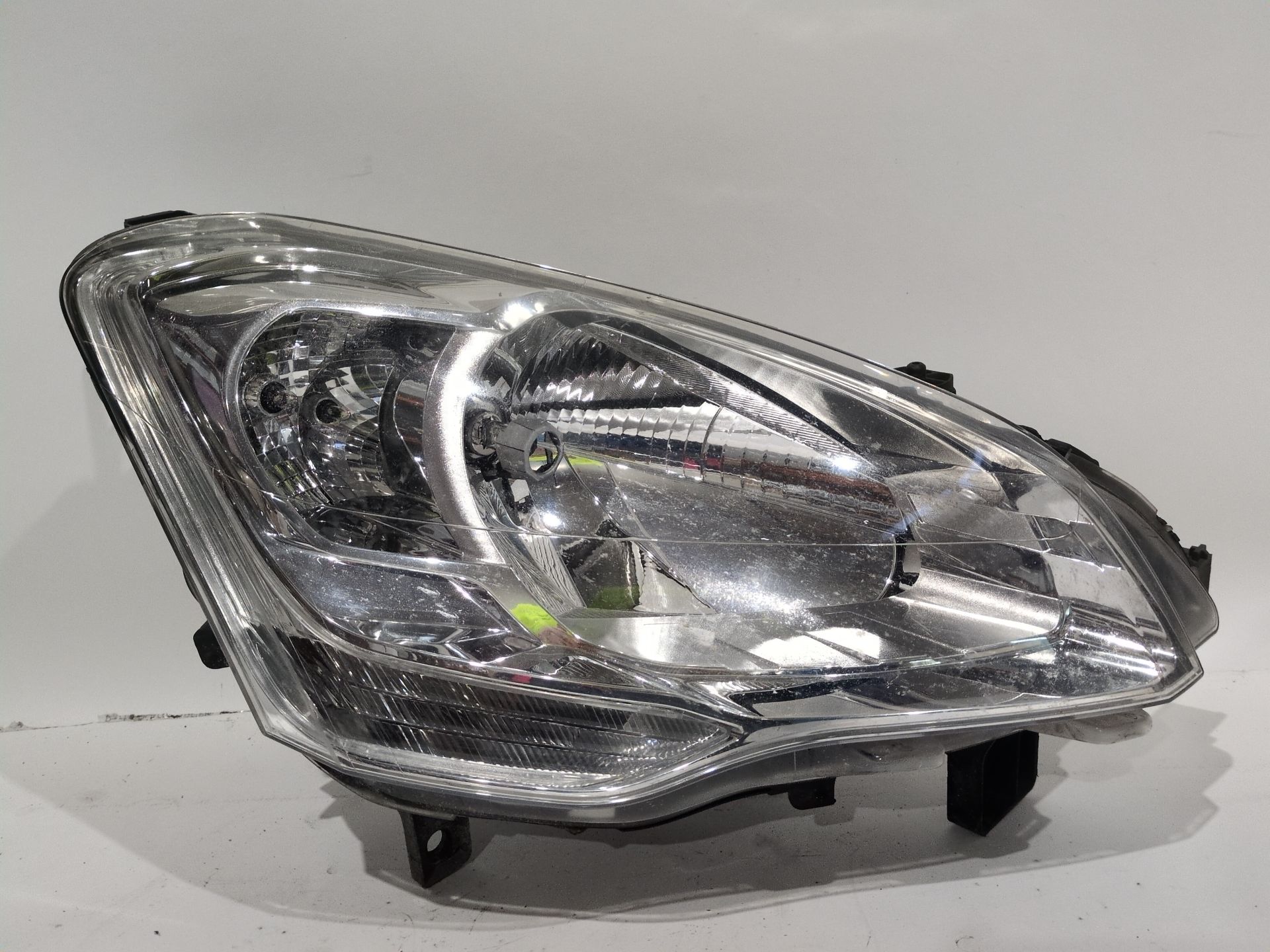 FARO DERECHO PEUGEOT PARTNER FURGÓN/MONOSPACE (K9) 1.6 BLUEHDI 75