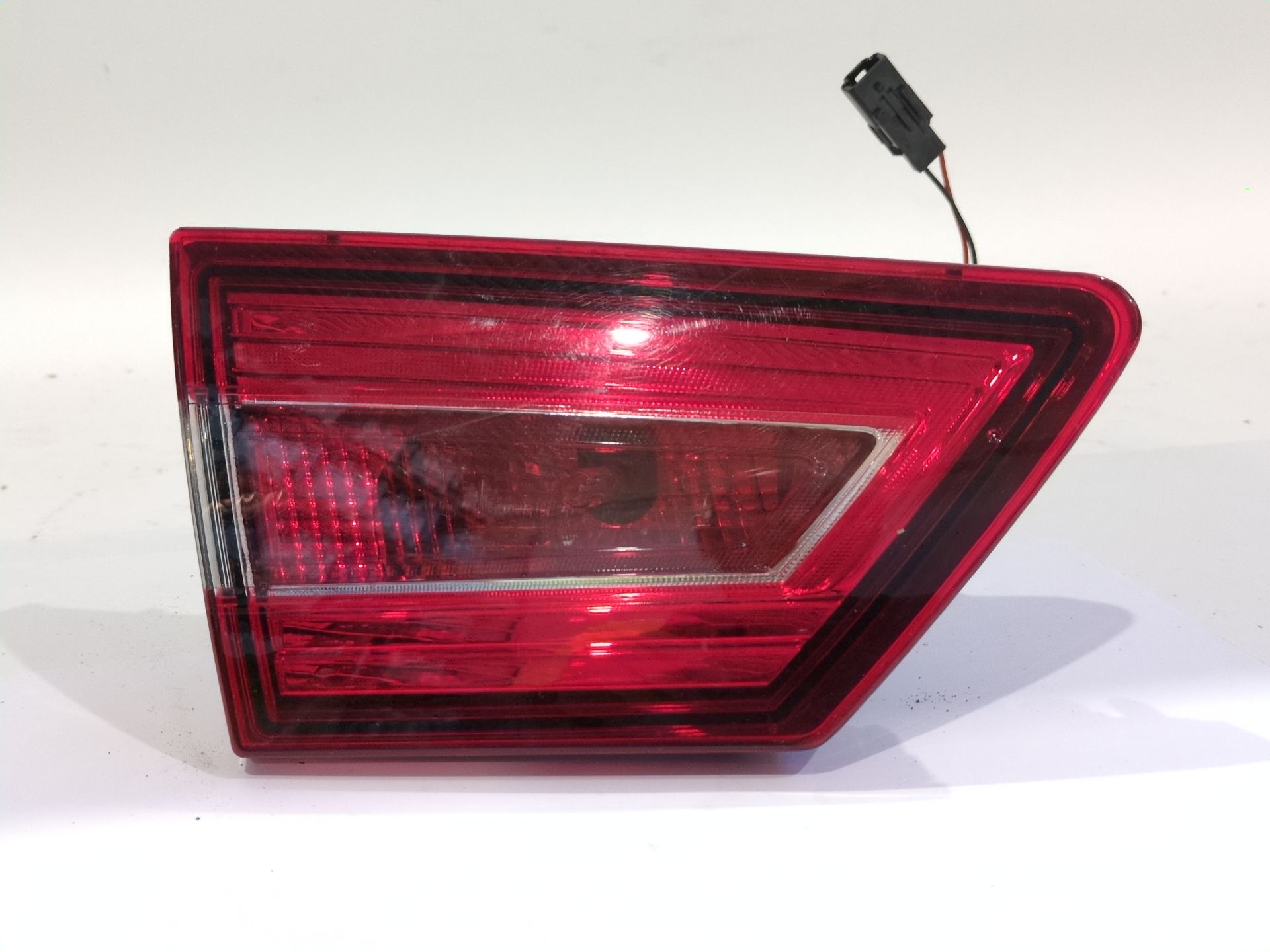 PILOTO TRASERO IZQUIERDO INTERIOR RENAULT CLIO IV (BH_) 0.9 TCE 90
