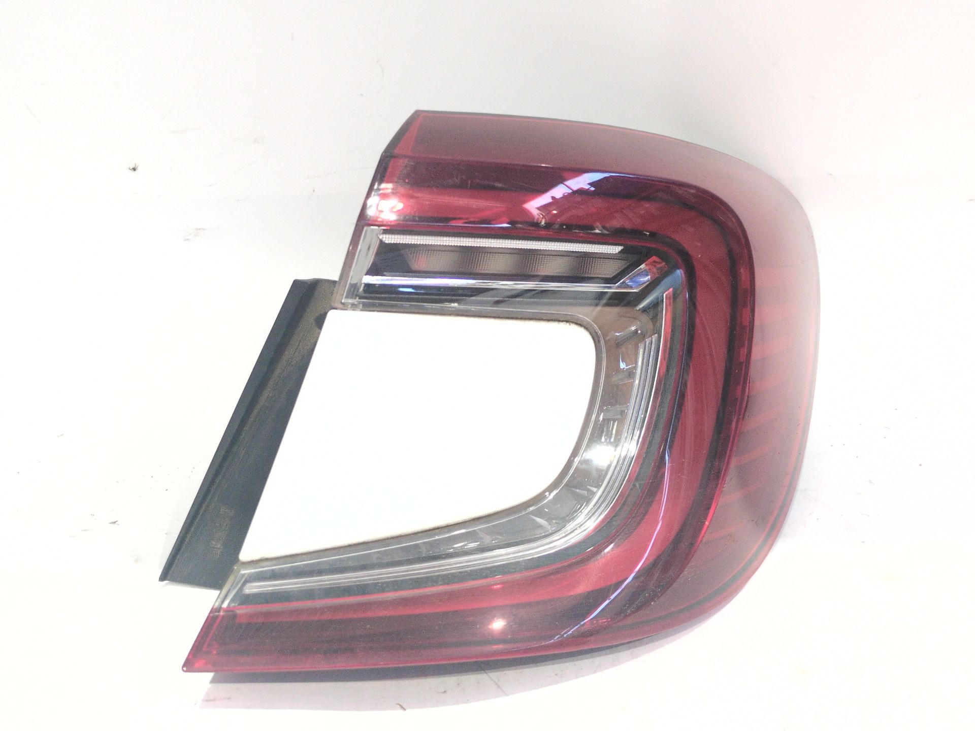 PILOTO TRASERO DERECHO EXTERIOR RENAULT CAPTUR II (HF_) TCE 140 (HFN0)