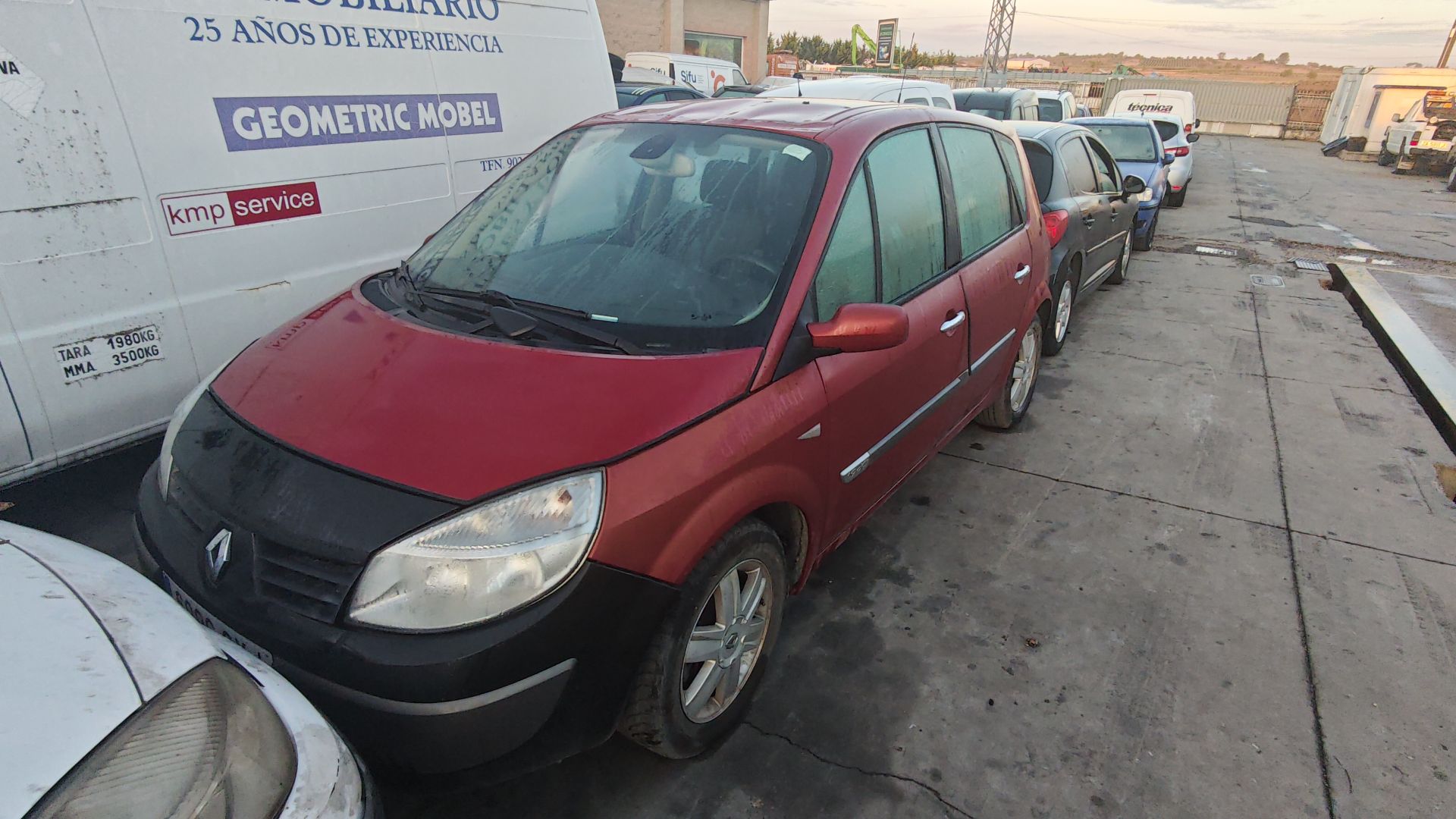 RENAULT SCÉNIC II (JM0/1_)